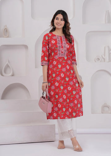 Women Red Printed Straight Kurta with Three Quarter Sleeves