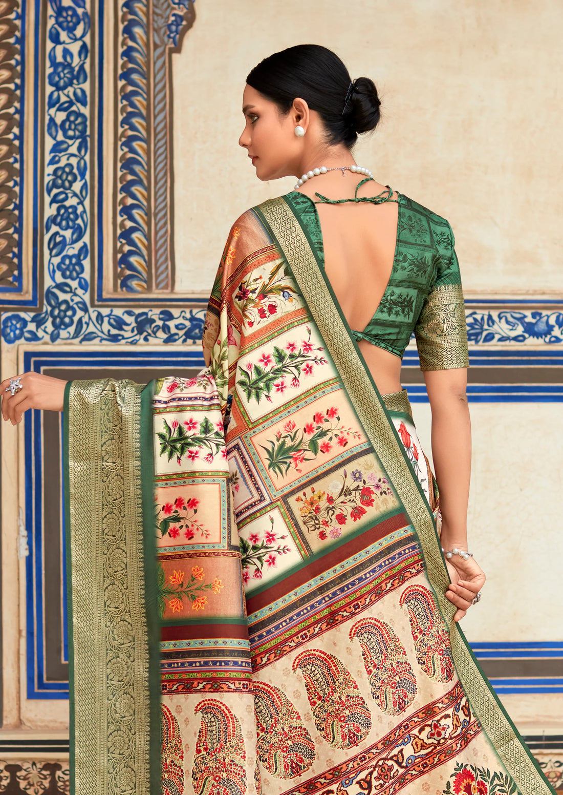 Fawn Green and Cream Dola Handloom Silk Saree – A Statement of Class & Tradition