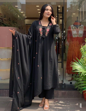 Faddism Summer Special Pure Cotton A-Line Kurti Pant Dupatta Set
