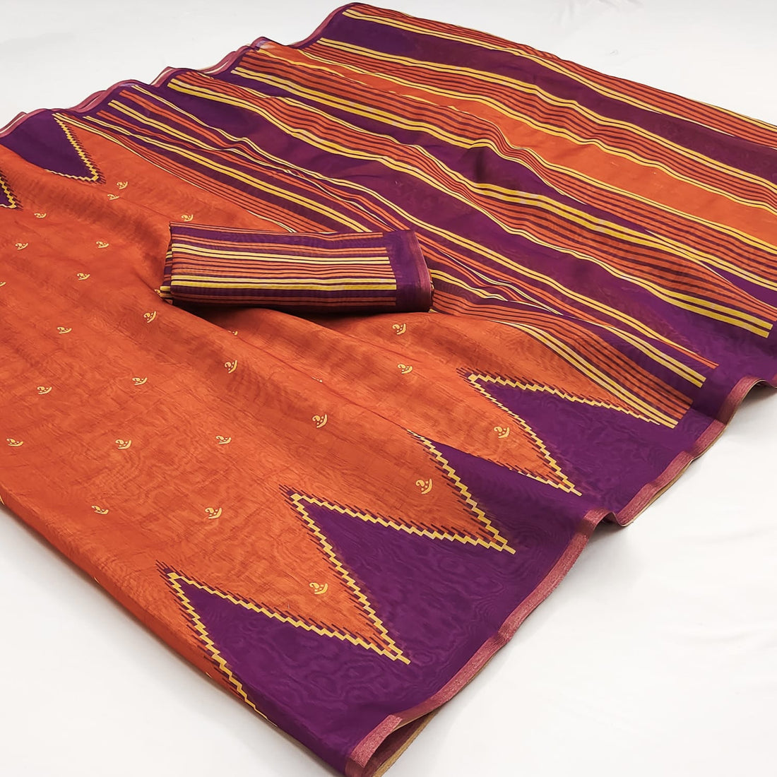 Faddism Chanderi Linen Kalamkari Print Saree with Weaving Border