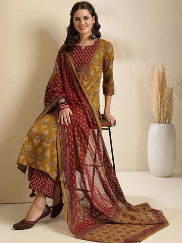 Faddism Cotton Printed Kurti Pant Dupatta Set with Hand Work