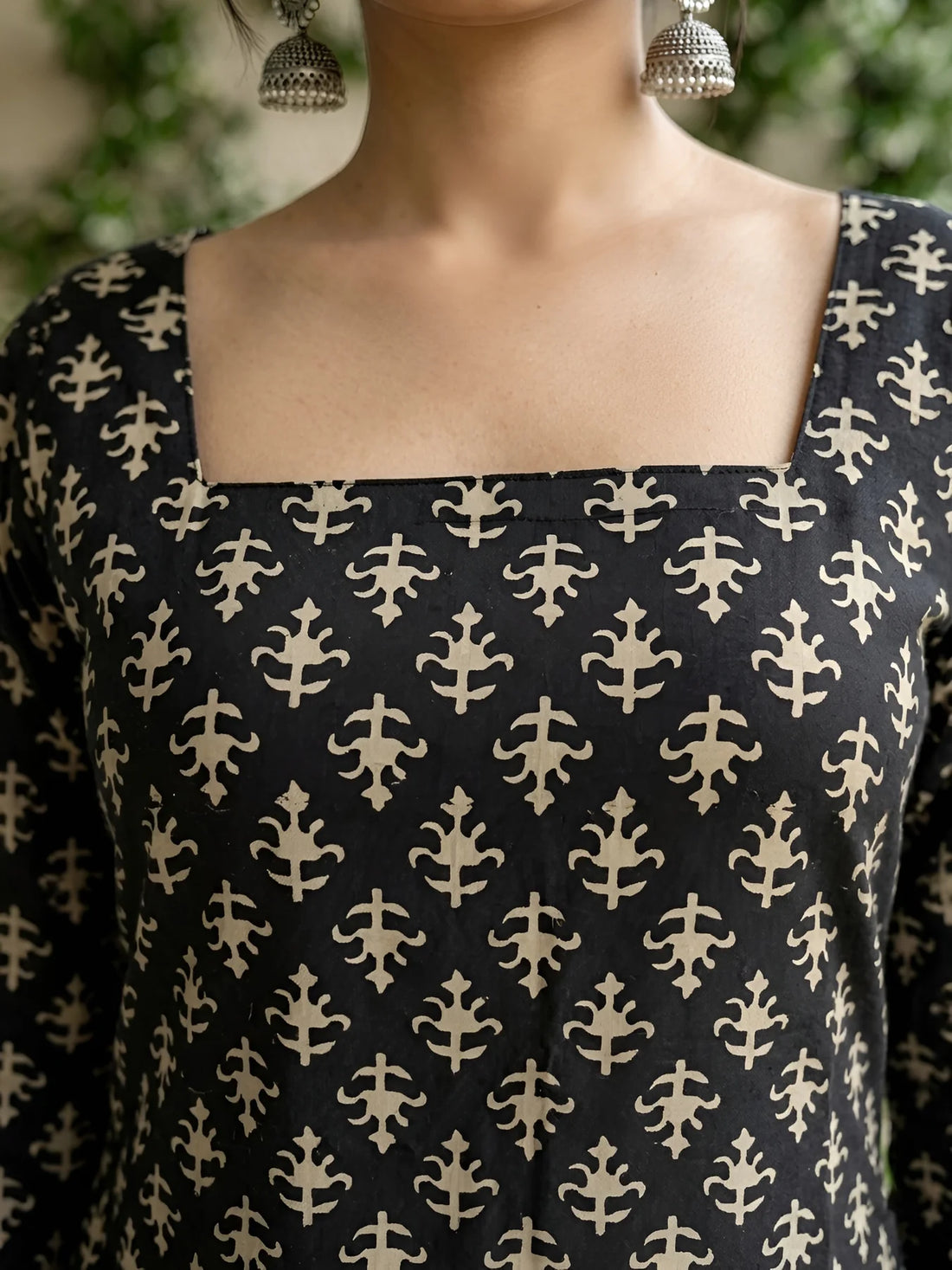Faddism Women Black Ethnic Printed Straight Pure Cotton Tunic