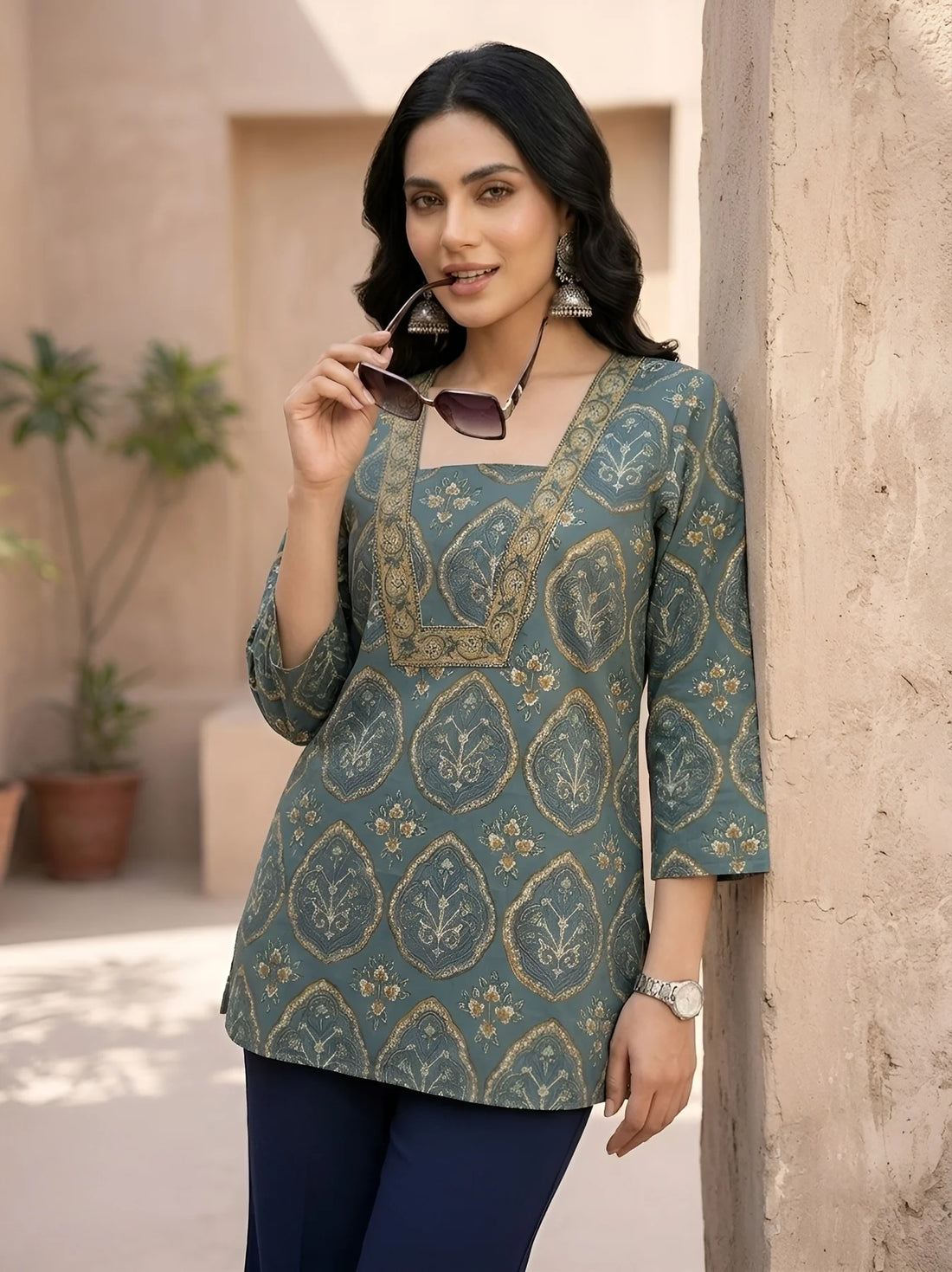Faddism Women Green Printed Straight Pure Cotton Tunic