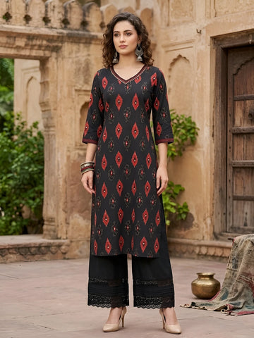 Faddism Black Printed Straight Kurta with Three Quarter Sleeves