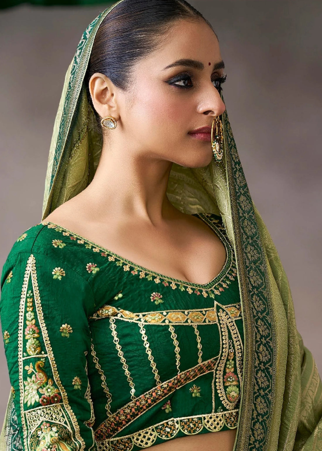 Faddism Kamala Silk Premium Pure Crepe Saree with Designer Blouse