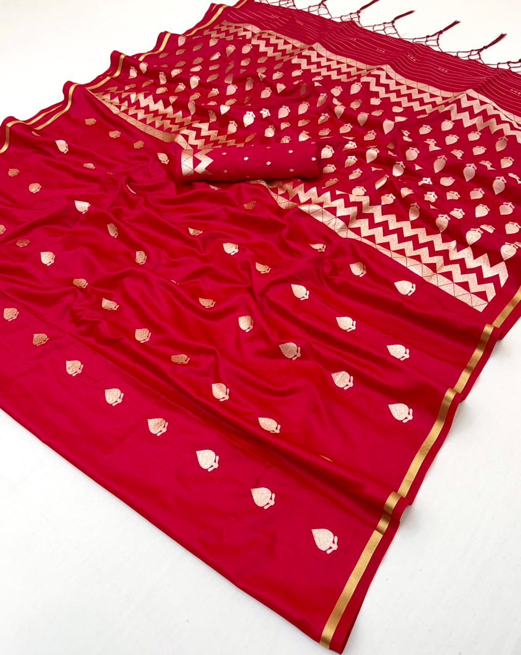 Faddism Kanthkala Emerald Pure Satin Handloom Saree