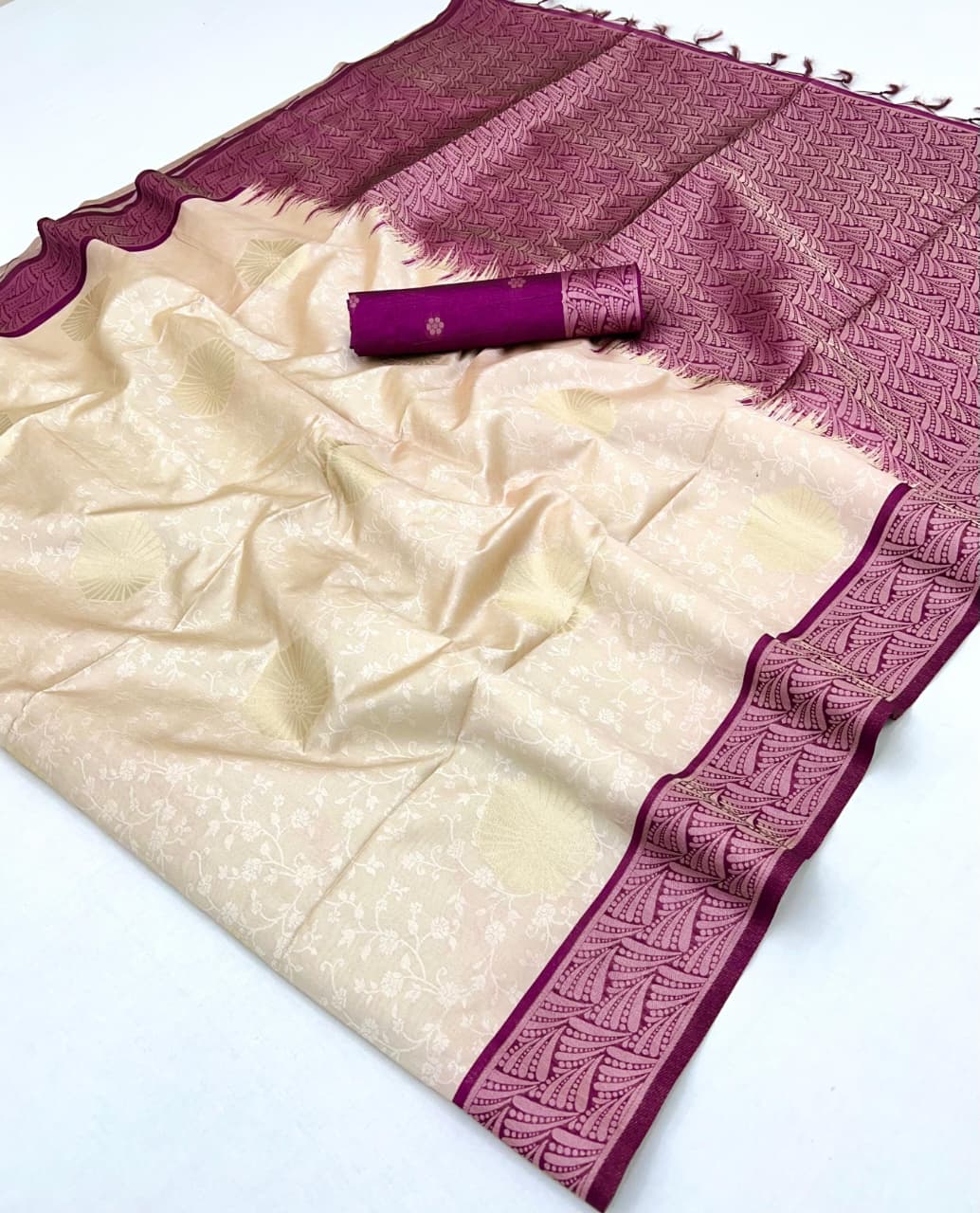 Faddism Paper Silk 001 Handloom Weaving Paper Silk Saree