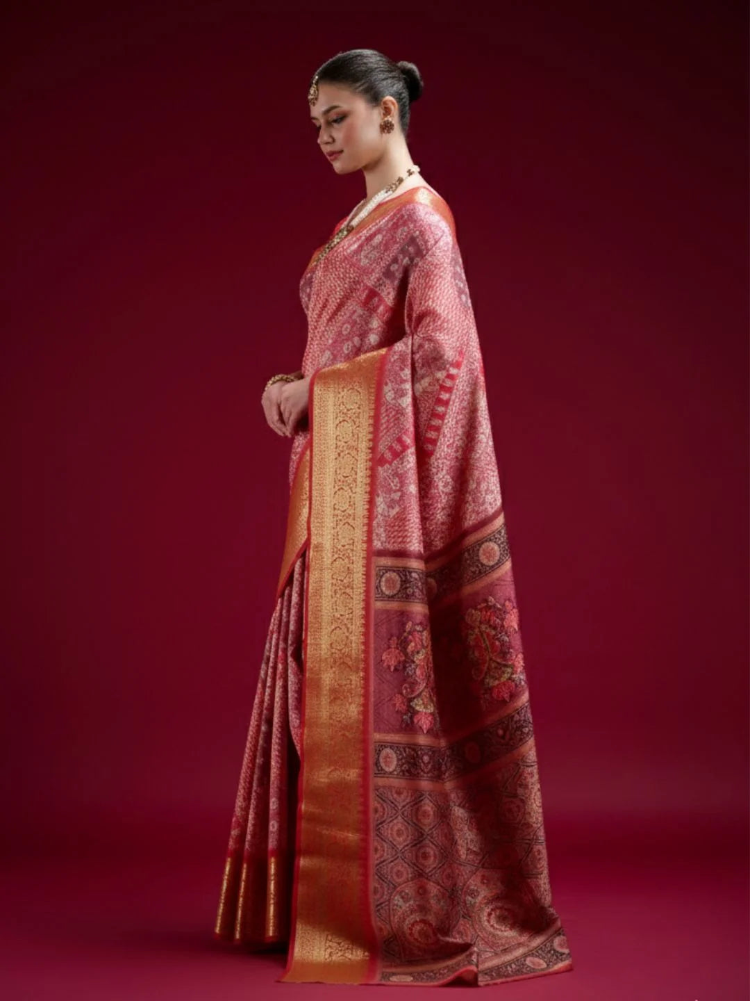 Faddism Saaria Silk Dola Handloom Silk Saree