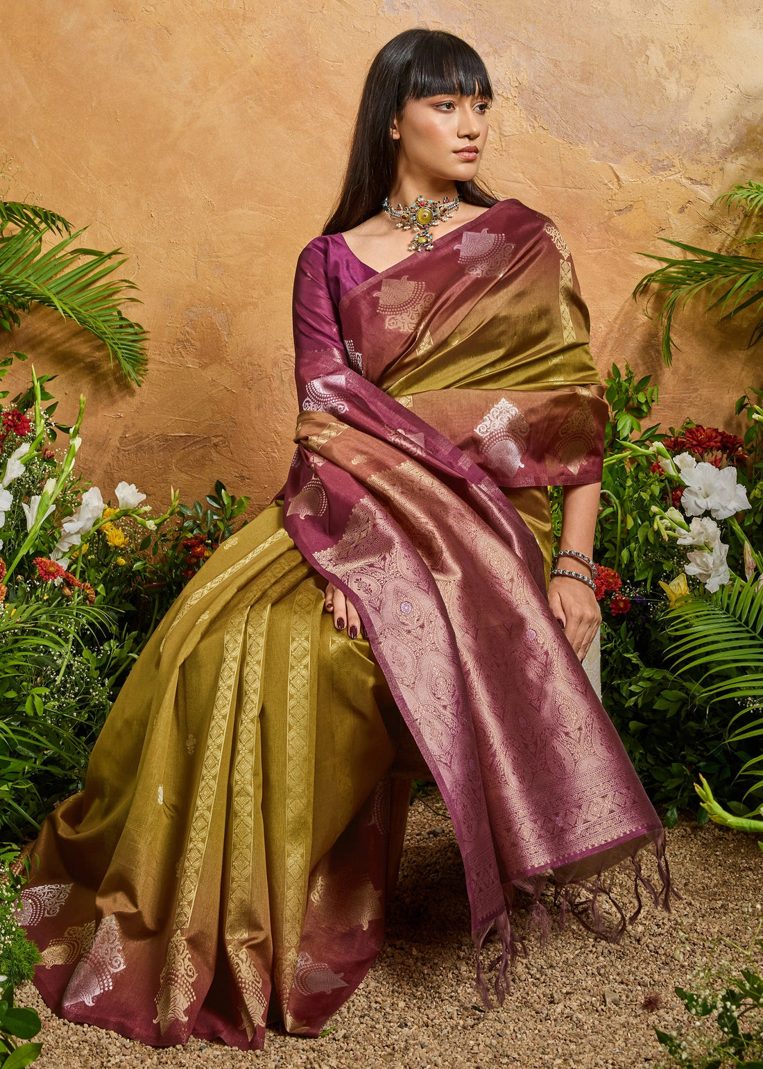Faddism Mehndi Green Solaris Handloom Weaving Paper Silk Saree