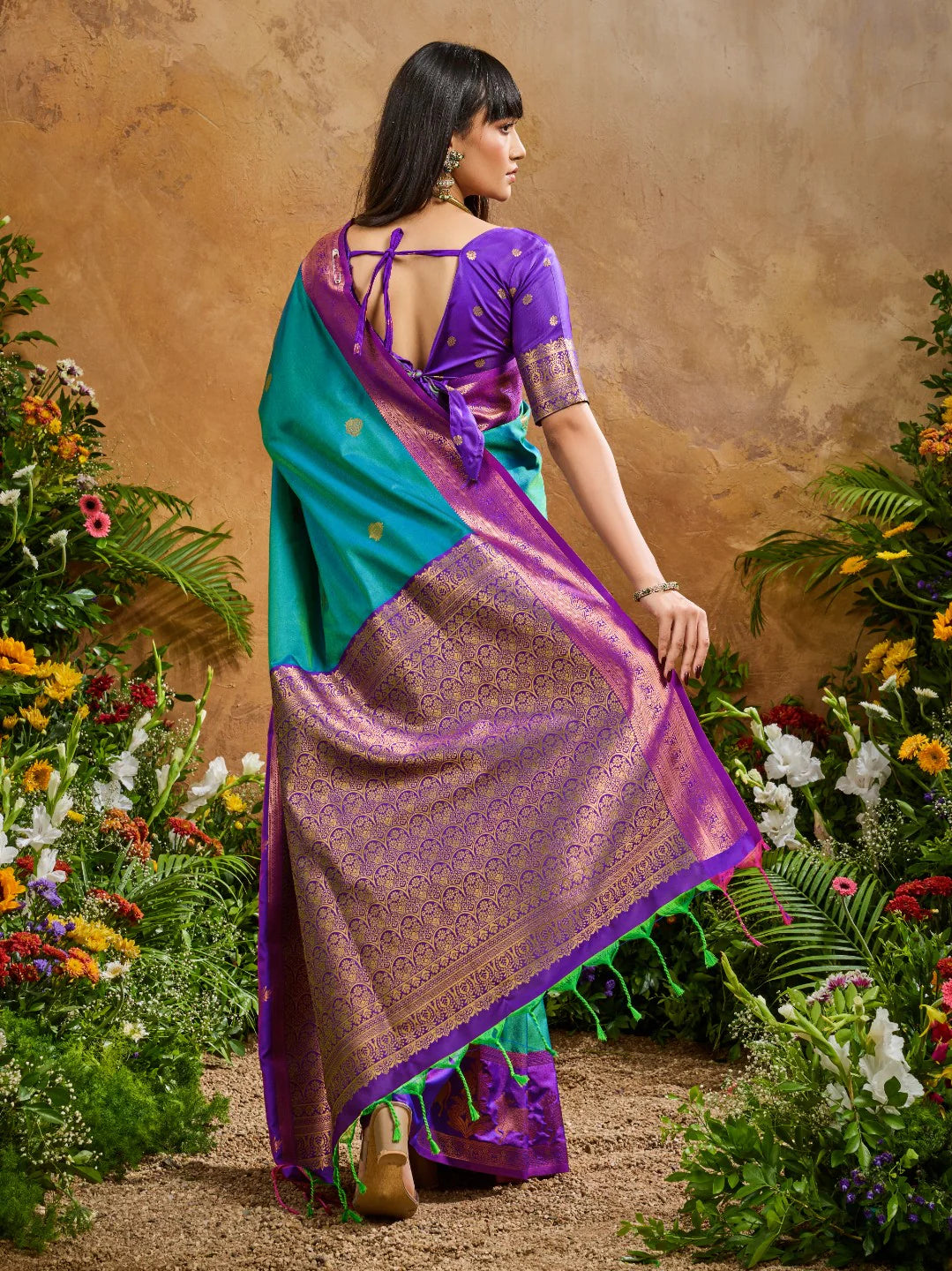 Faddism Rama Pure Silk Pichwai Handloom Weaving Saree