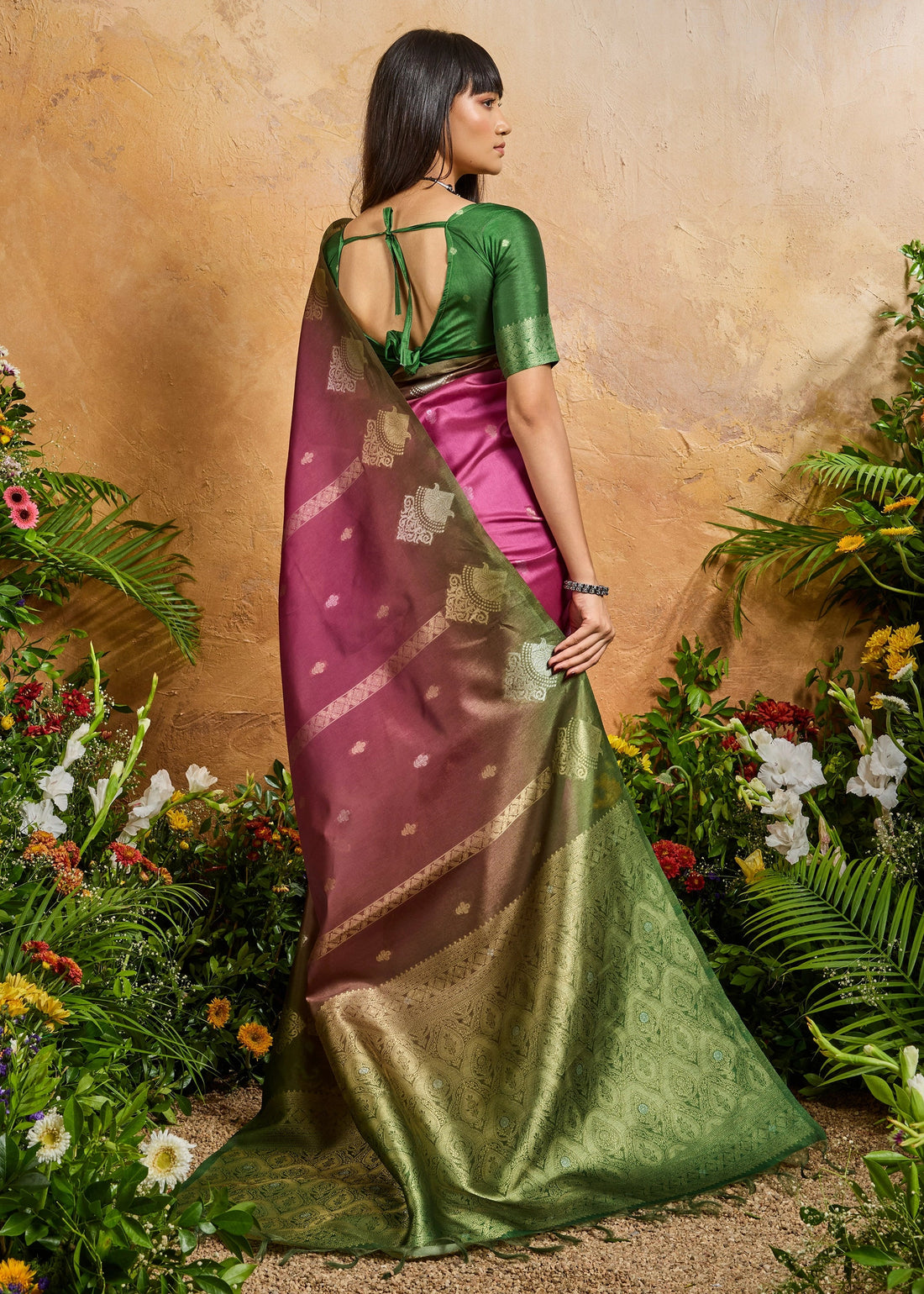 Faddism Wine Solaris Handloom Weaving Paper Silk Saree