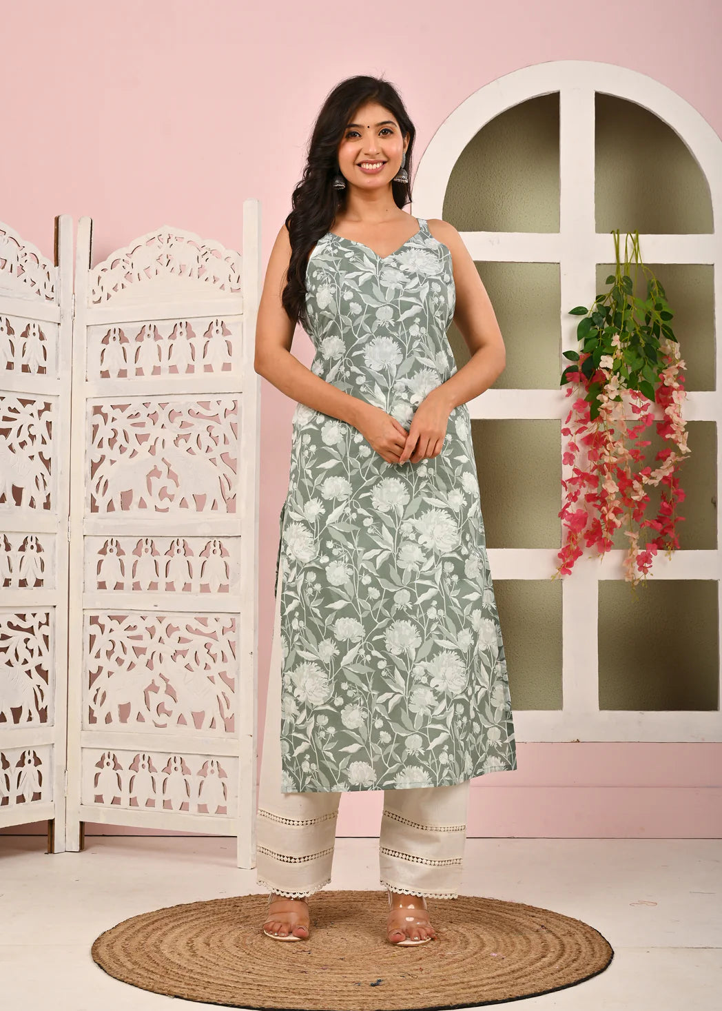 Women’s Green Printed Straight Cotton Kurta with Shoulder Straps