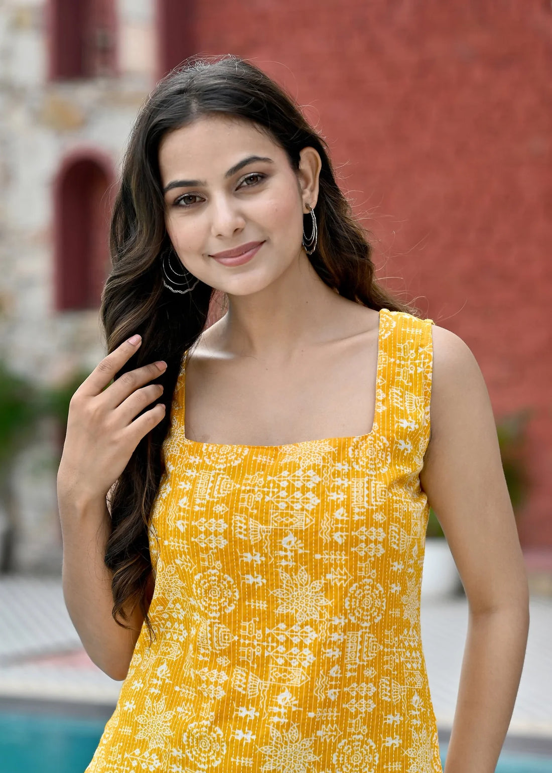 Yellow Printed Straight Sleeveless Kurta for Women