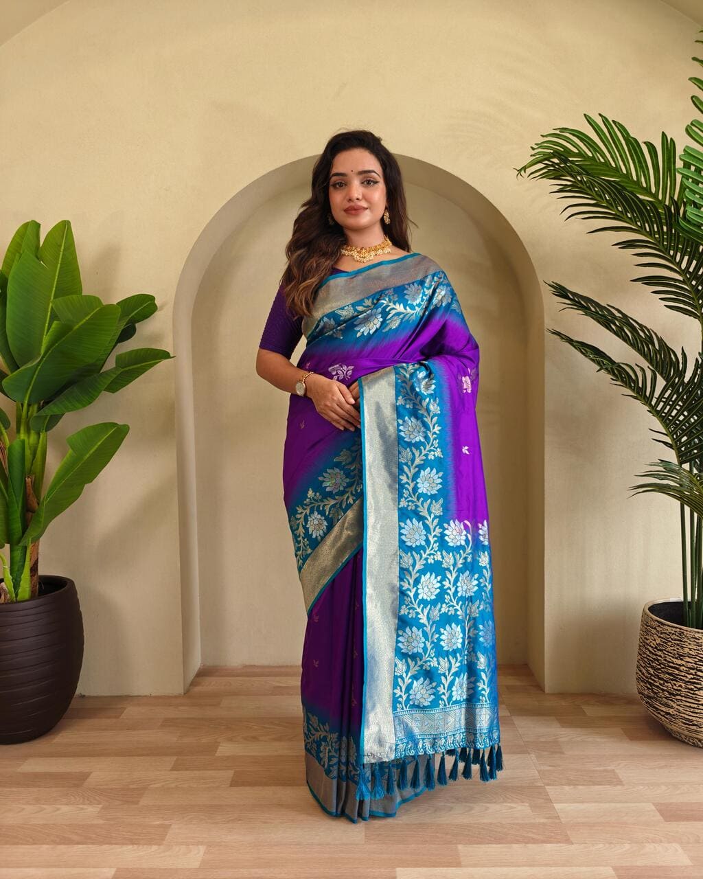 Fulpati Purple Dual Tone Silk Saree with Zari Weaving