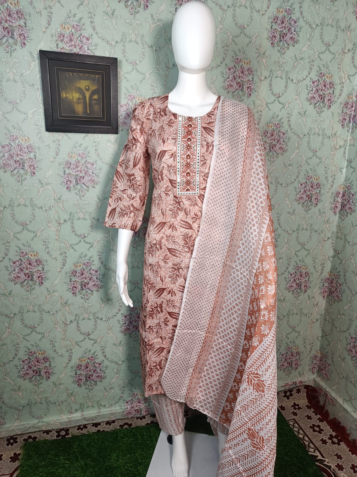 Faddism Elegant Floral Cotton Kurta Set – Comfort Meets Style!