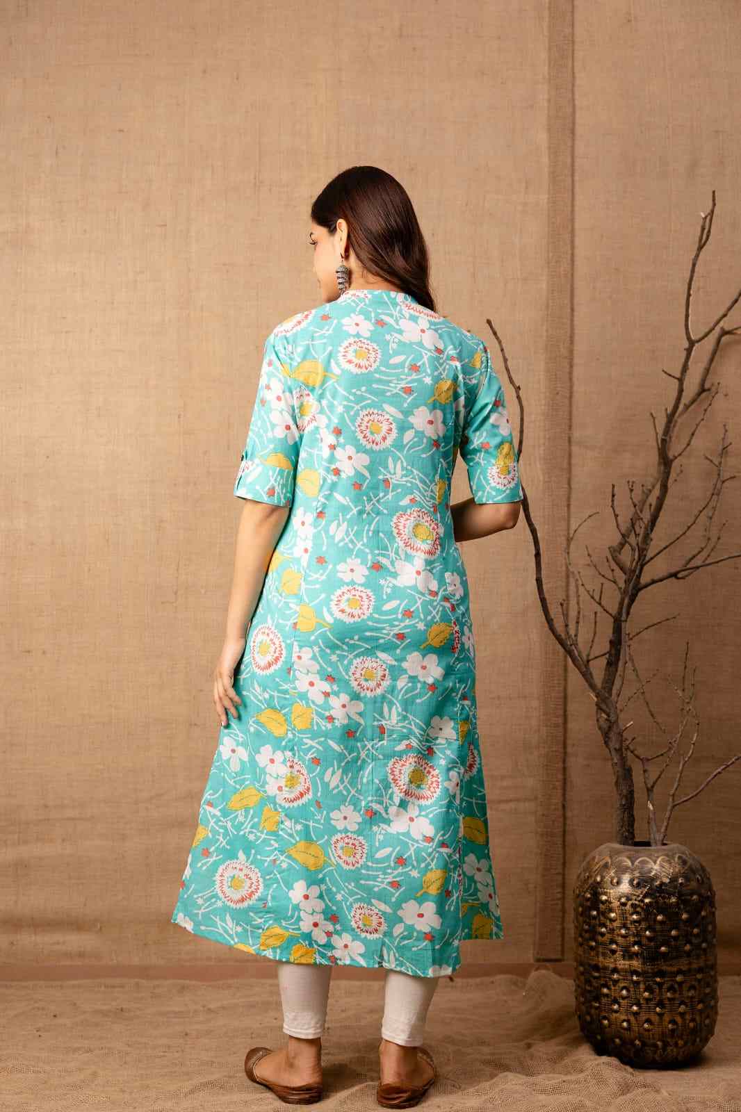 Princess Cut Cotton Kurta with Pockets & Wooden Buttons