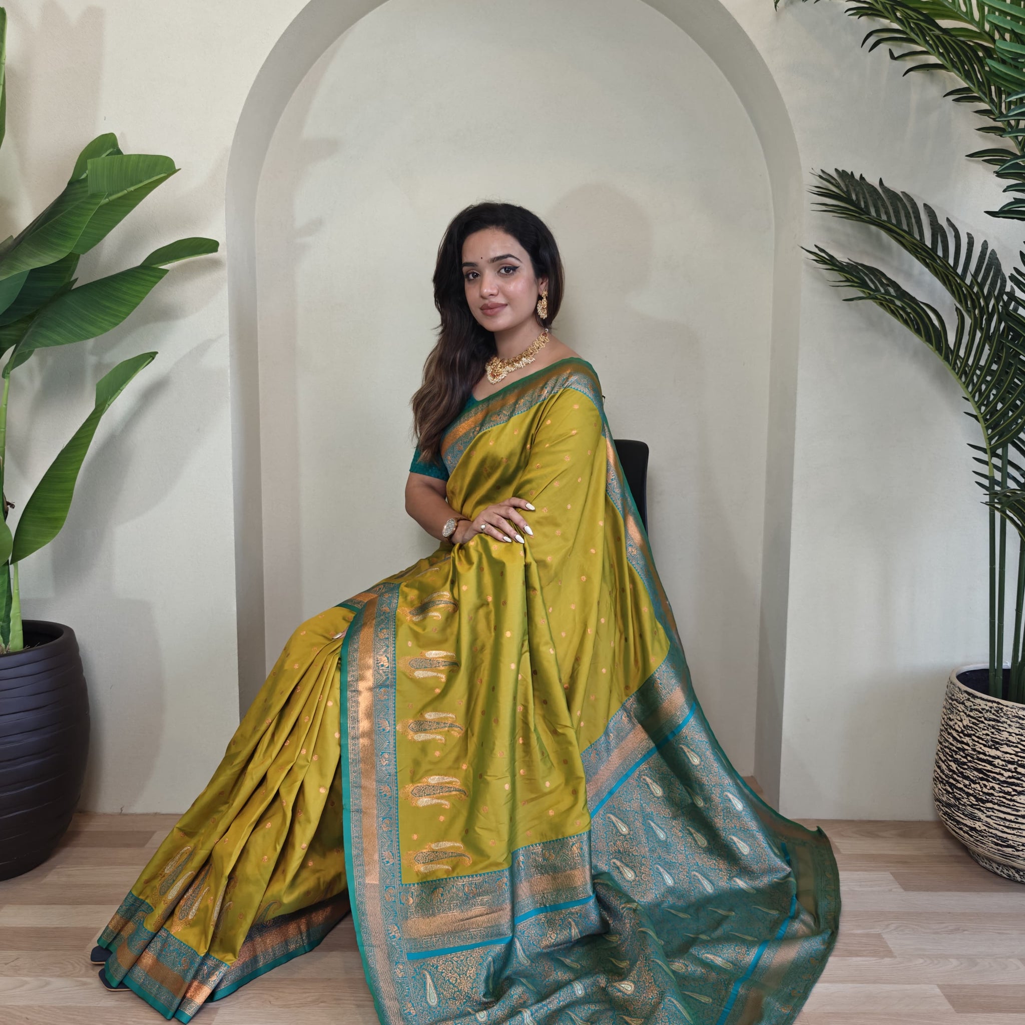 Tanya Light Green Royal Paithani Silk Saree with Kanchipuram Touch & Contrast Blouse