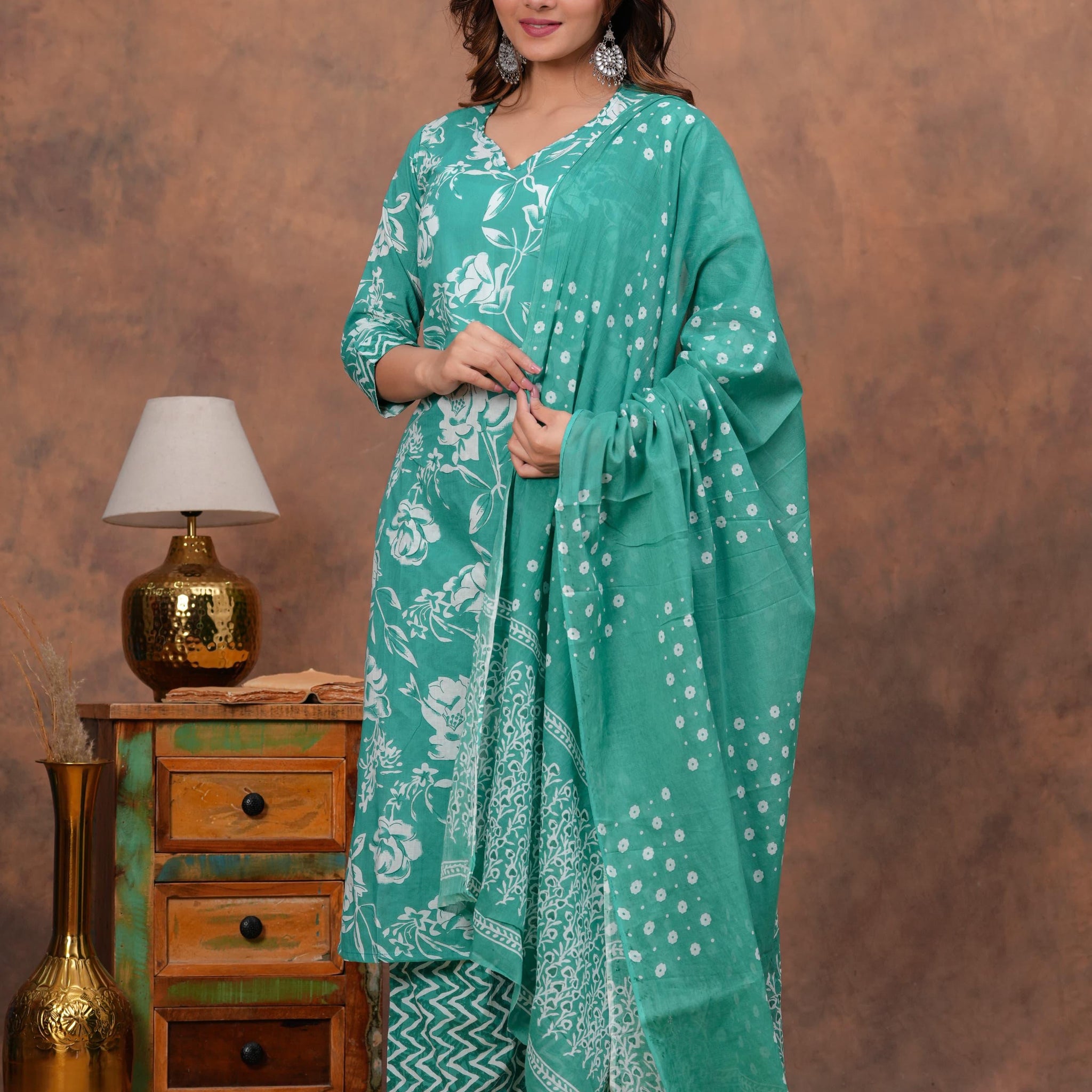 Jaipuri Cotton Kurti Set with Printed Plazo & Dupatta – Ethnic Wear for Women