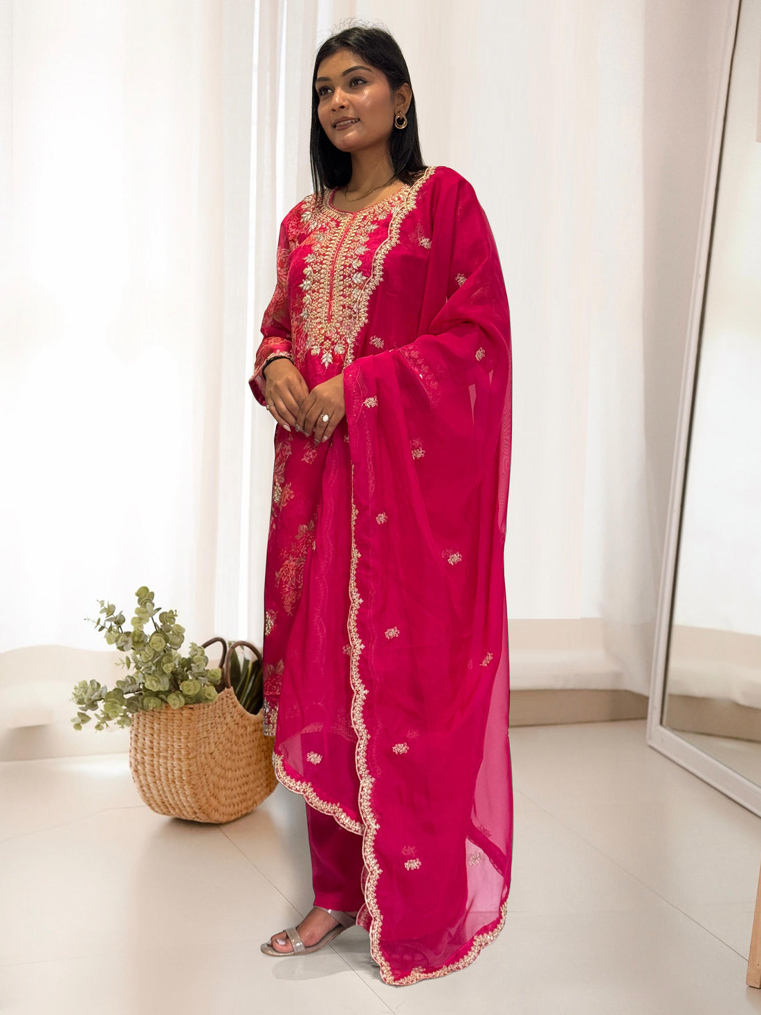 Premium Kundan Organza Suit Set – Fully Stitched & Ready to Wear