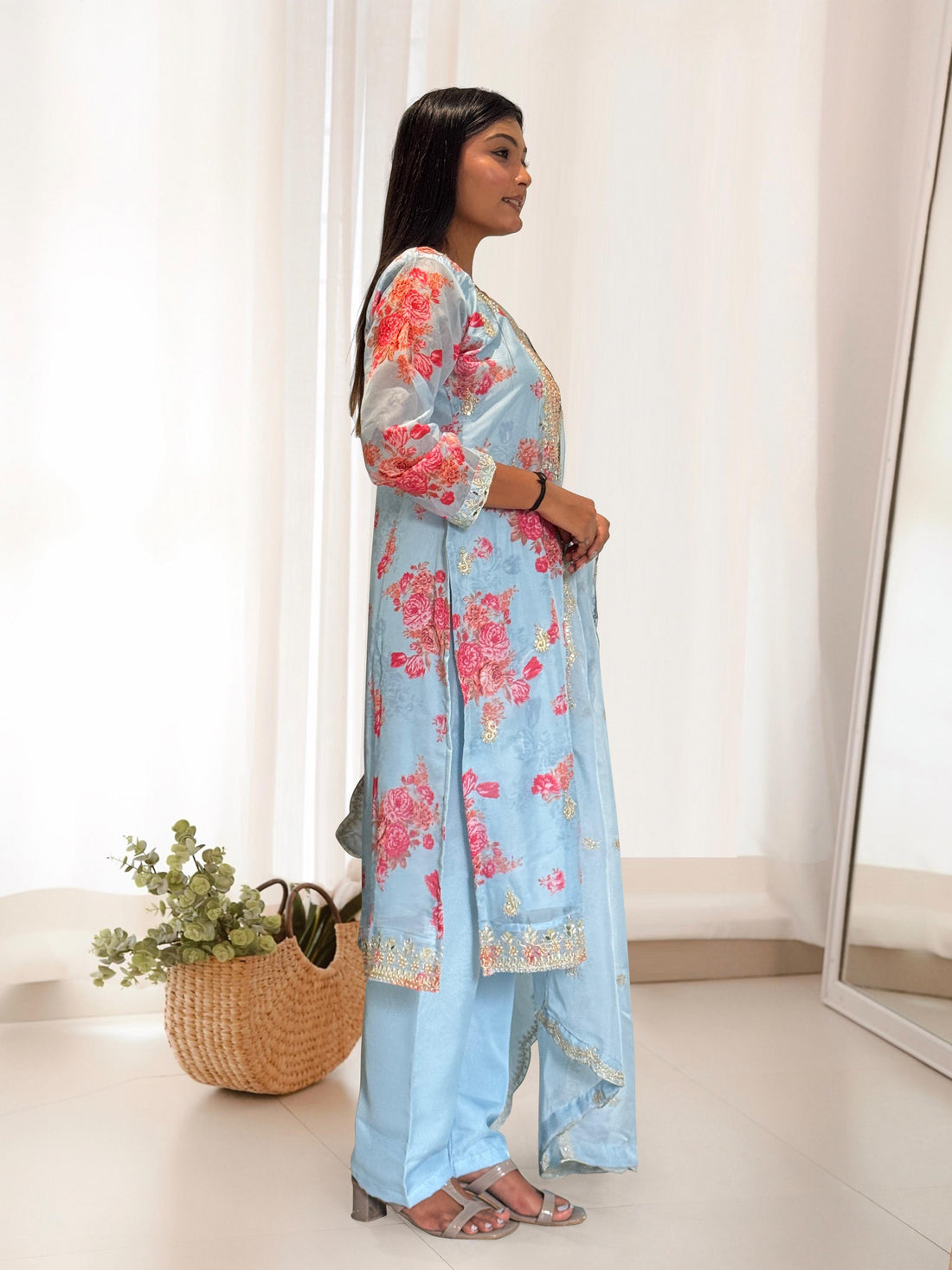 Premium Kundan Organza Suit Set – Fully Stitched & Ready to Wear